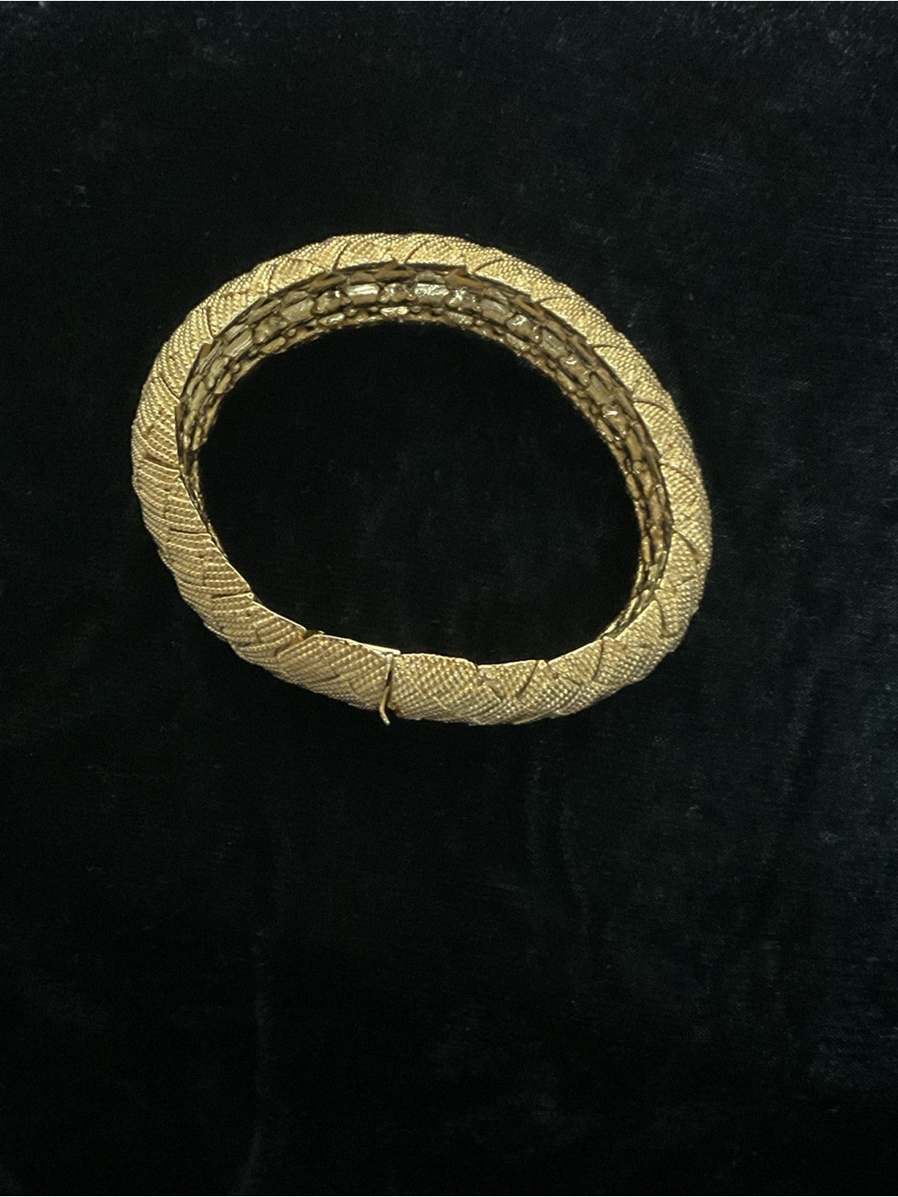 Ciner Basketweave Bracelet Gold Tone 1990s - Picture 2 of 5